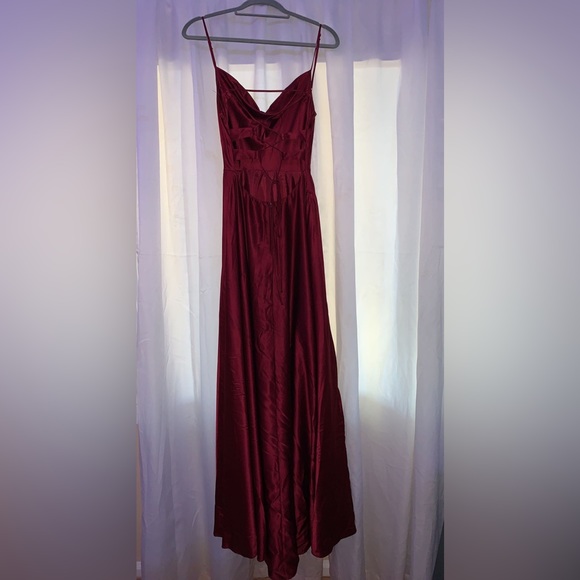 Prom dress - Picture 2 of 2